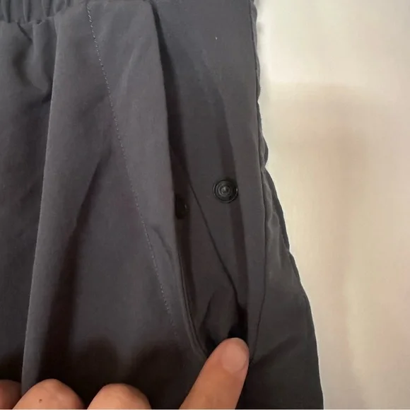 SPANX Out of Office Women's Athletic Shorts - Picture 5 of 7